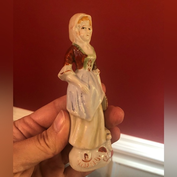 Pair of Vintage Figural Figurines Made in Japan - Picture 3 of 9